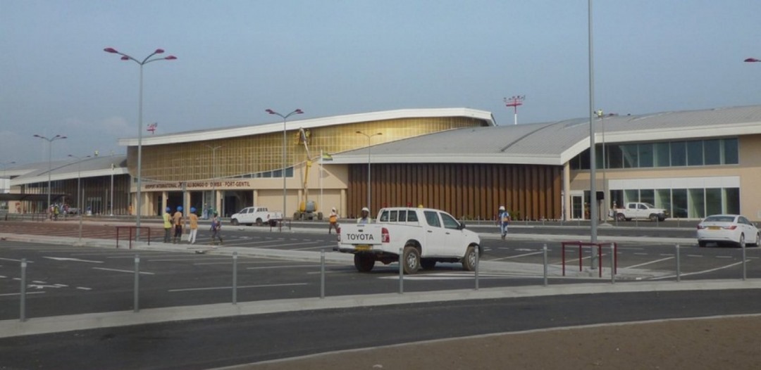 Gabon : l'aéroport de Port-Gentil renommé en hommage à Joseph Rendjambe Issani