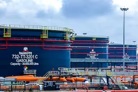 Affaires : Afreximbank lève 1,35 milliard de dollars pour la raffinerie Dangote