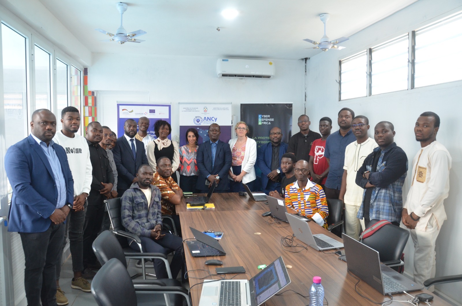 Togo : 250 experts formés pour renforcer la défense numérique