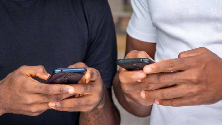 Internet mobile : l’Afrique subsaharienne capte 75 % de la croissance mondiale en 2024