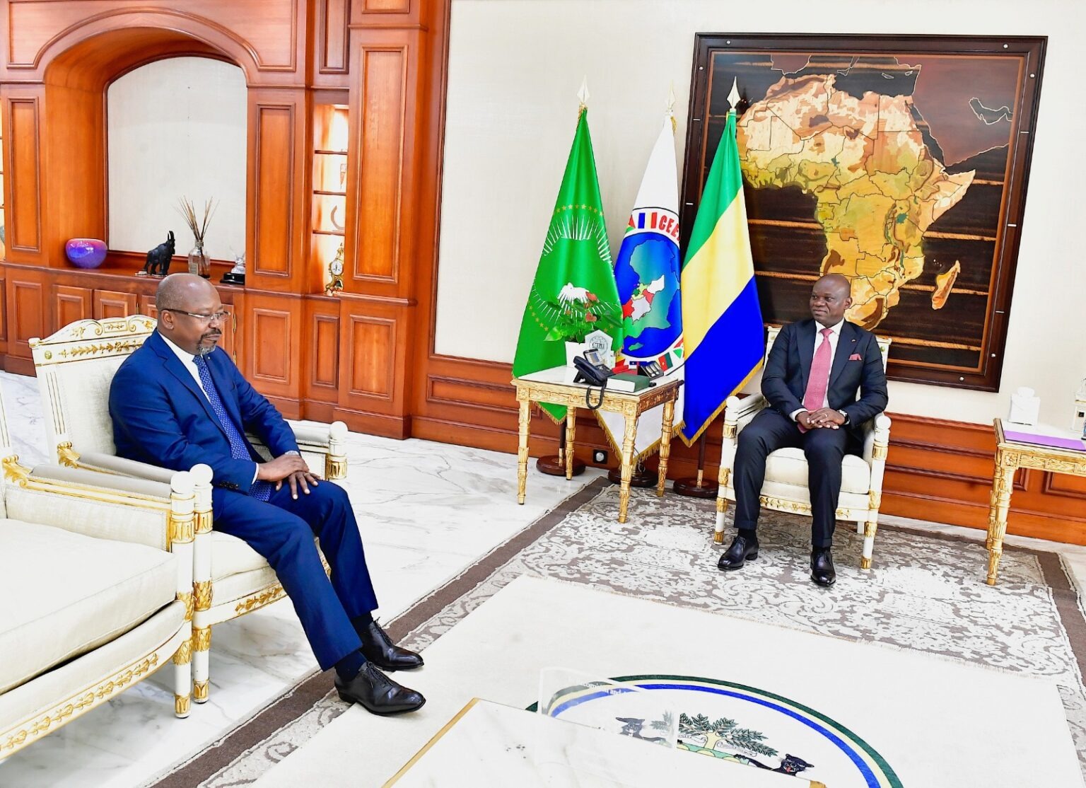 Gabon : Bilie-By-Nze demande le report des élections
