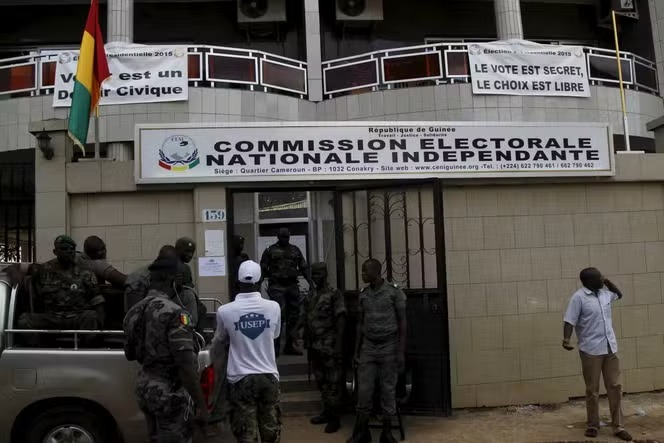 Guinée mise en place de deux commissions électorales