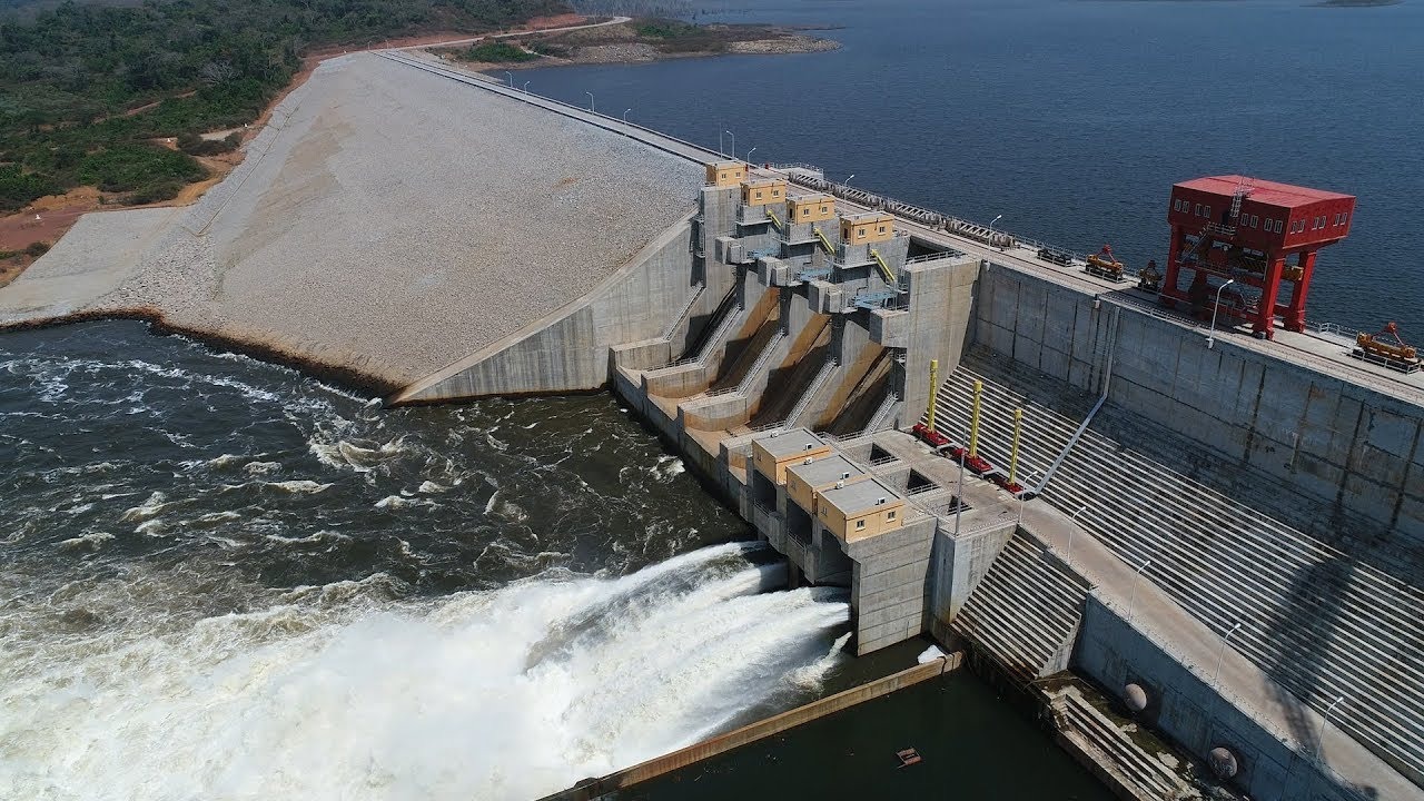 Cameroun : annonce de dix projets énergétiques de 25 MW en cinq ans