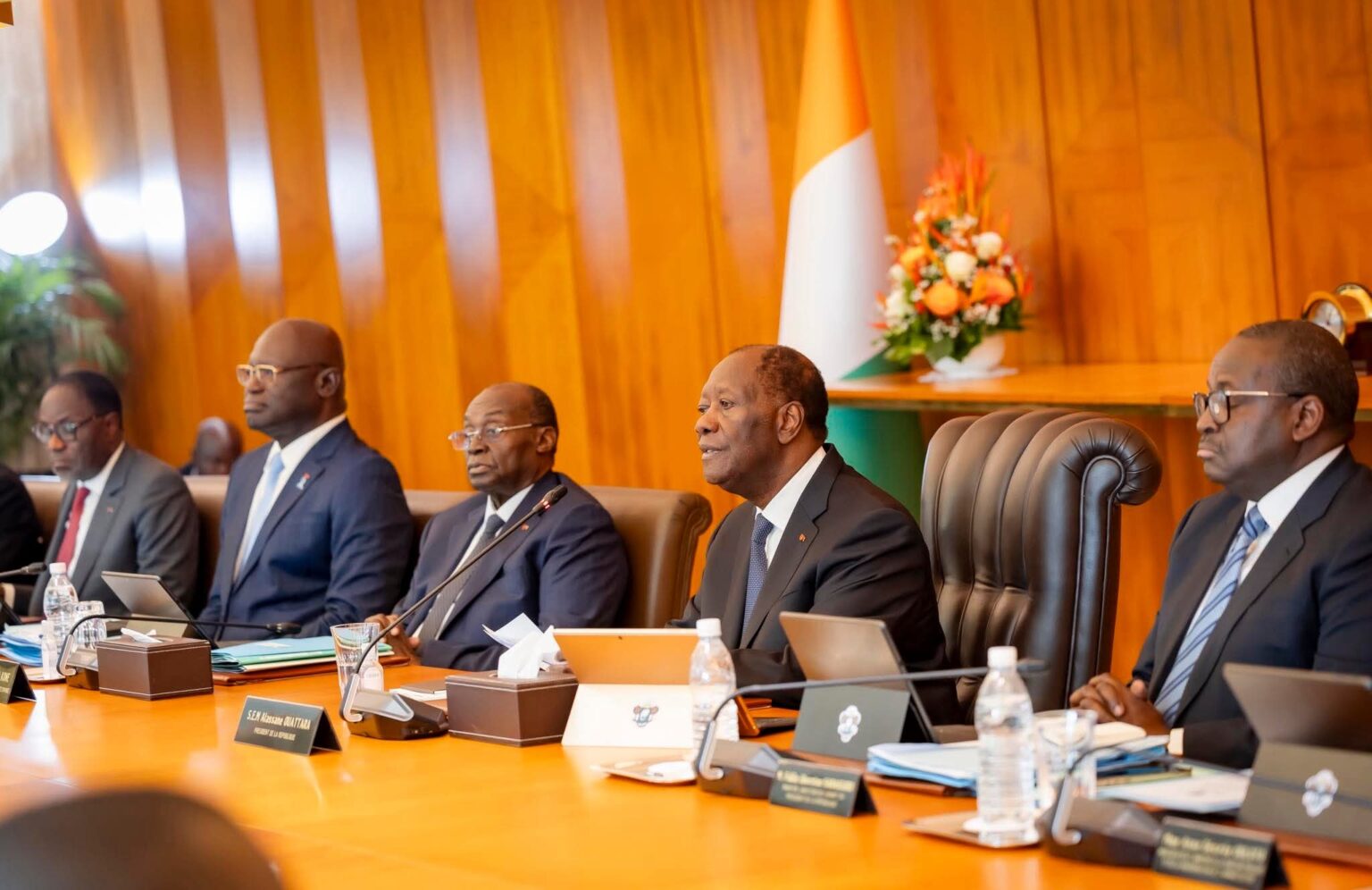 Côte d’Ivoire : après sa réélection, Alassane Ouattara assure vouloir être «le président de tous les Ivoiriens»