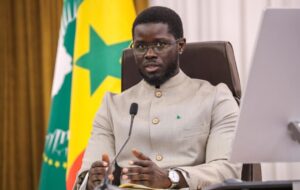 Bassirou Diomaye Faye président du Sénégal portrait officiel