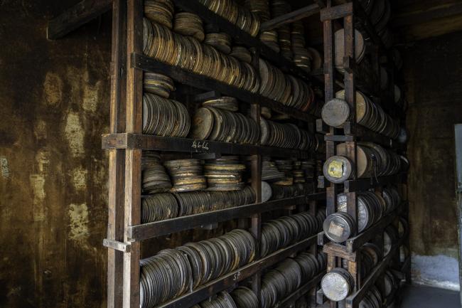 Congo : les gardiens des archives de la télévision ressuscitent la mémoire à Brazzaville