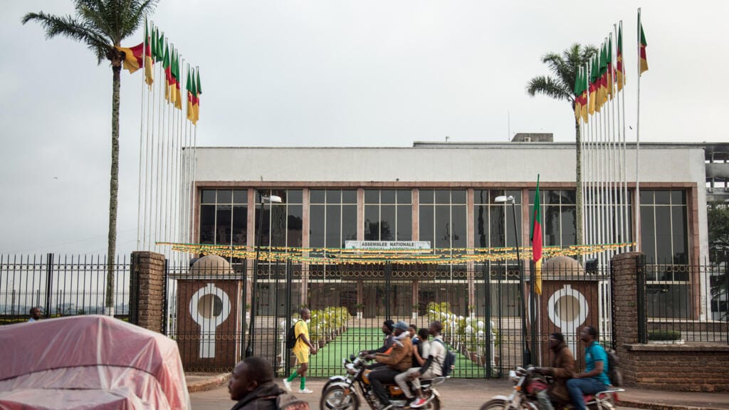 Cameroun : les présidents du Sénat et de l’Assemblée nationale remplacés