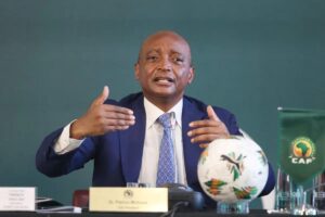 CAN 2025 : Patrice Motsepe défend la décision de la CAF