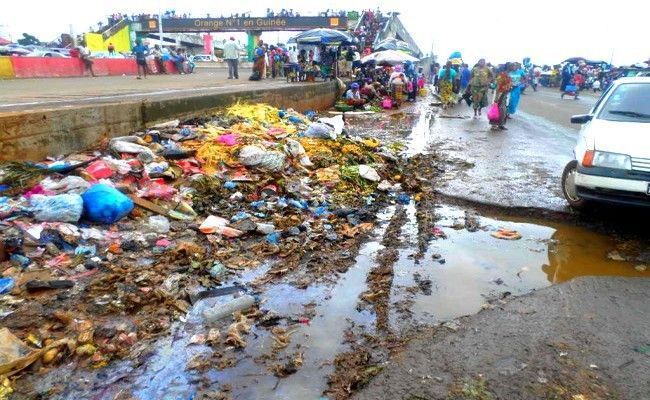 Guinée : jusqu’à 5 millions GNF d’amende pour dépôts d’ordures