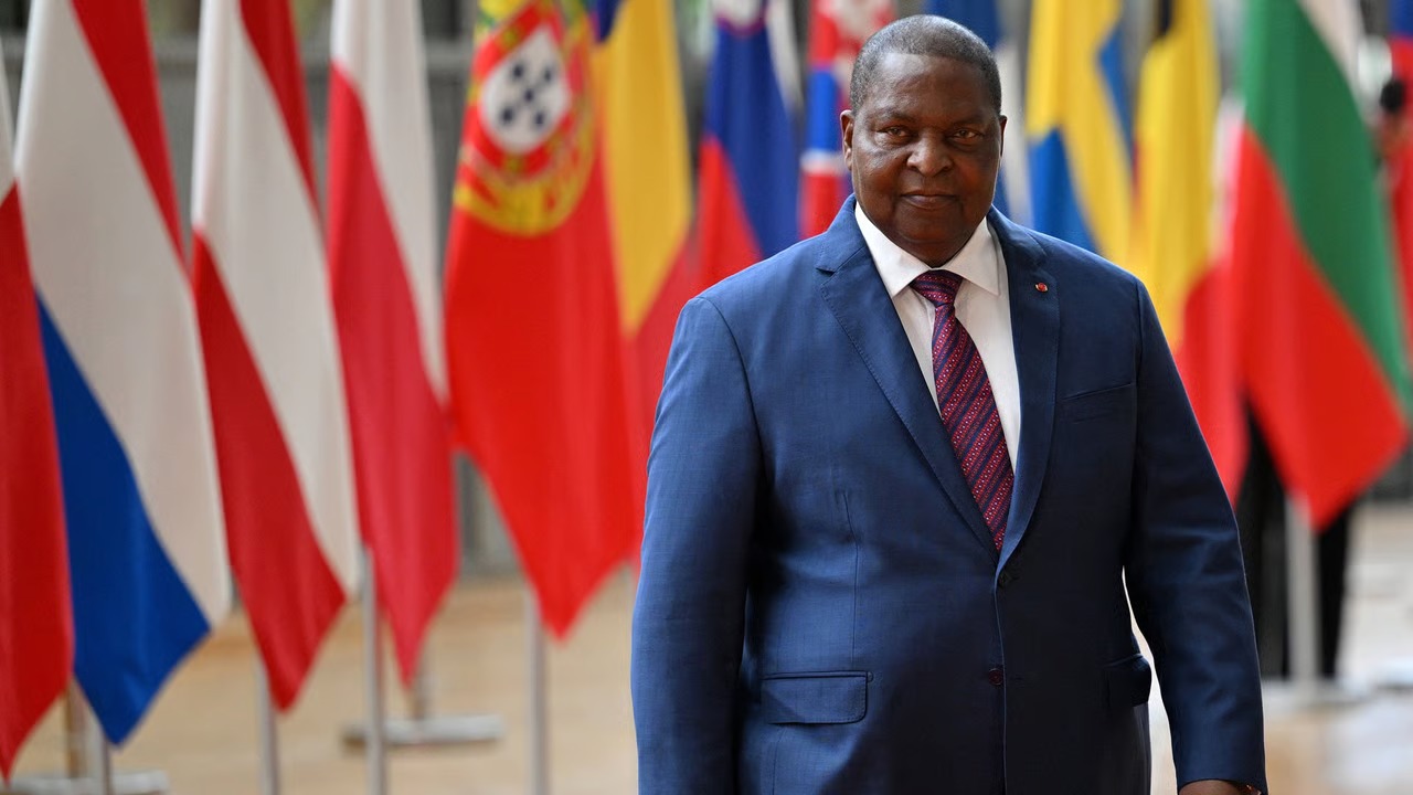 Centrafrique : Archange Touadéra investi à Bangui