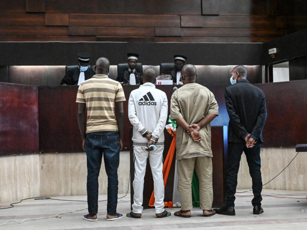 Côte d’Ivoire : la justice requiert la perpétuité pour les auteurs présumés d’une attaque jihadiste