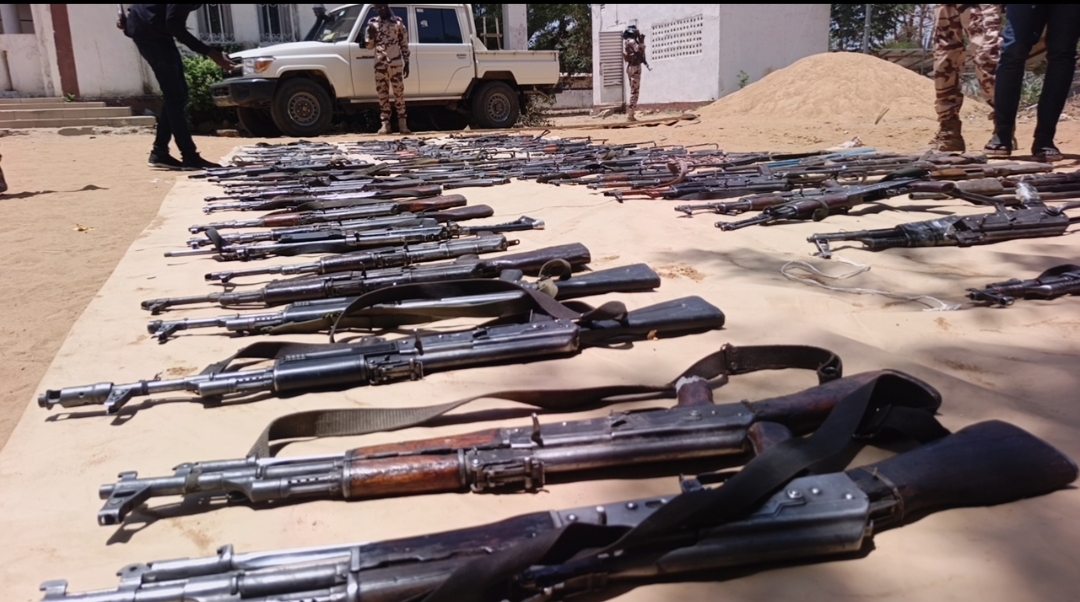 Sécurité : des armes saisies et exposées après une opération conjointe Tchad–RCA