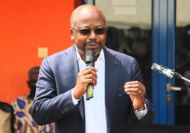 Gabon : l’opposant majeur Alain-Claude Bilie-By-Nze incarcéré