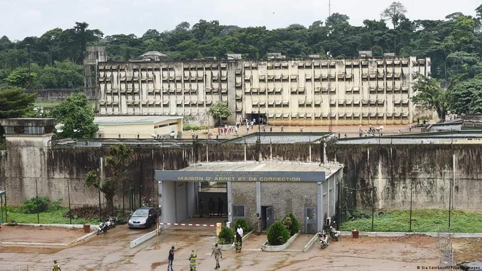 Côte d’Ivoire : des dirigeants d’une mutuelle d’enseignants écroués