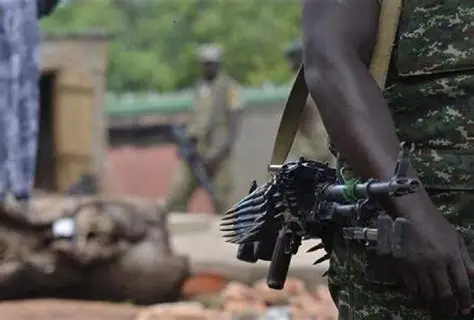 Nigeria : une attaque terroriste contre une école militaire fait 17 morts