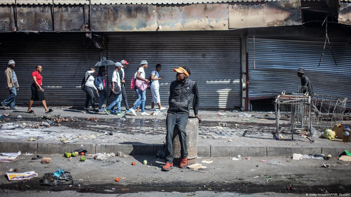 Afrique du Sud : enquête après la mort d’un migrant sur fond de tensions xénophobes
