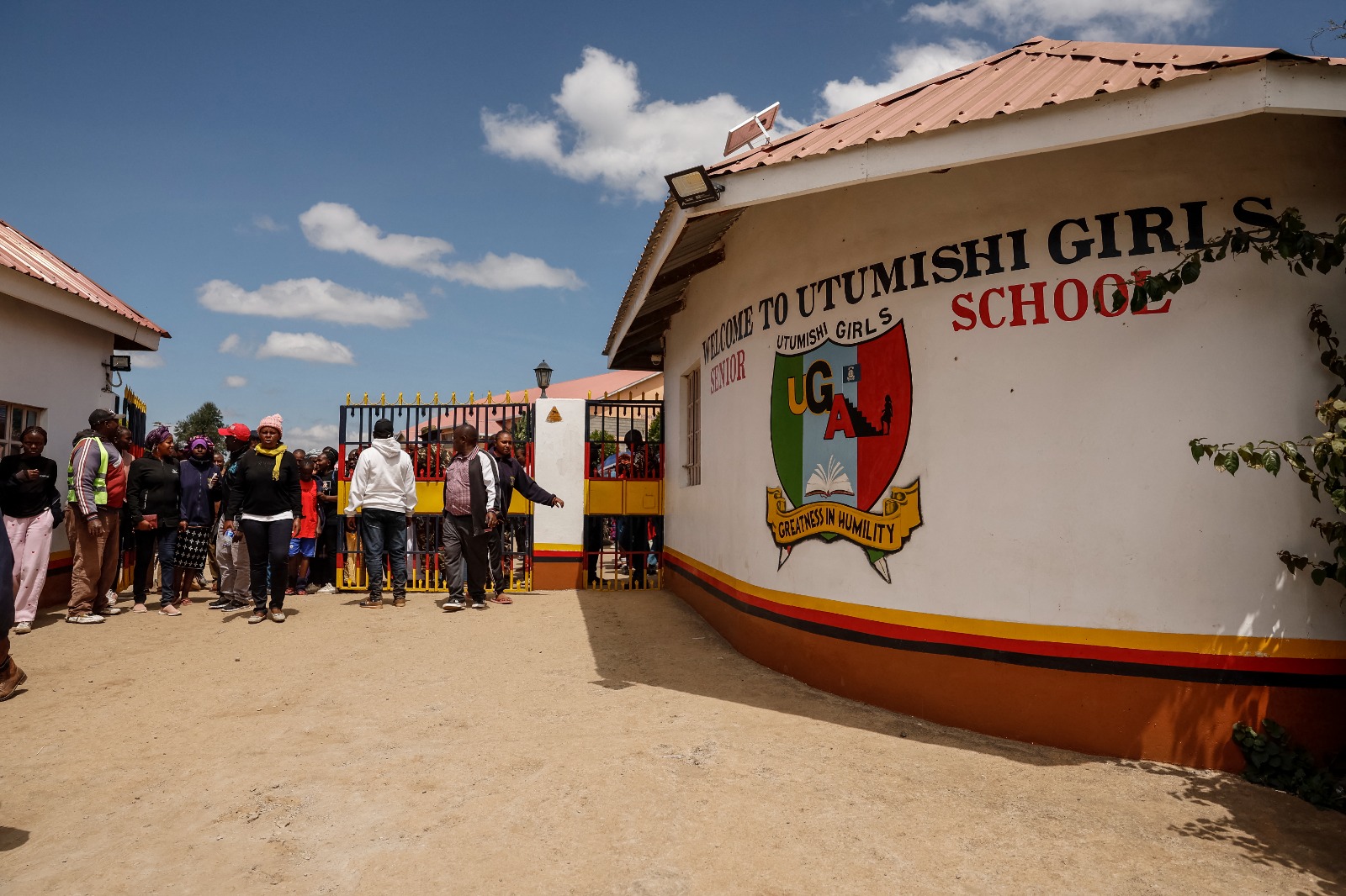 Kenya : huit élèves arrêtées après l’incendie meurtrier dans un pensionnat