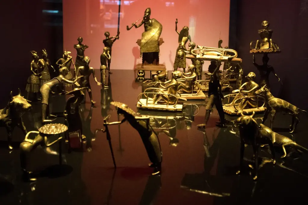 Culture : Bordeaux renonce à une collection d’objets africains