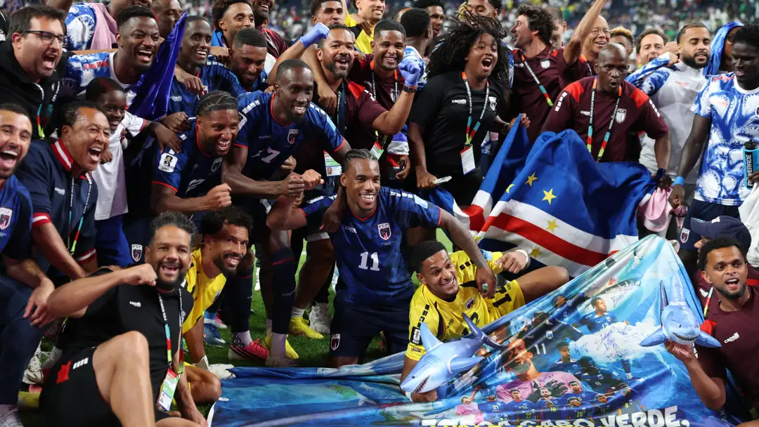 Mondial 2026 : le Cap-Vert surprend le monde, le Sénégal et l'Égypte prolongent l'aventure