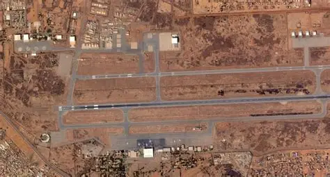 Niger : Al-Qaïda frappe aux portes de l’aéroport de Niamey, au moins 13 morts