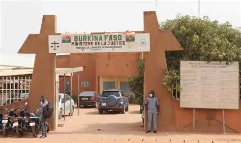Burkina Faso : 22 personnes écrouées dans une affaire de proxénétisme