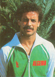 Le 16 juin 1982 à Gijón, l’Algérie terrasse la RFA championne d’Europe (2-1). Rabah Madjer ouvre le score, (Coupe du monde)