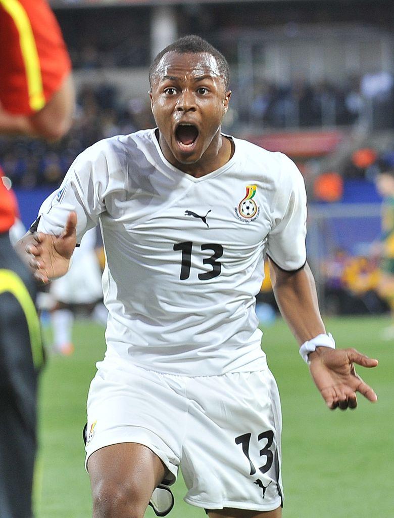 Une ascension méthodique : Asamoah Gyan et les Black Stars dominent la Serbie, résistent à l’Australie, puis (Coupe du monde)