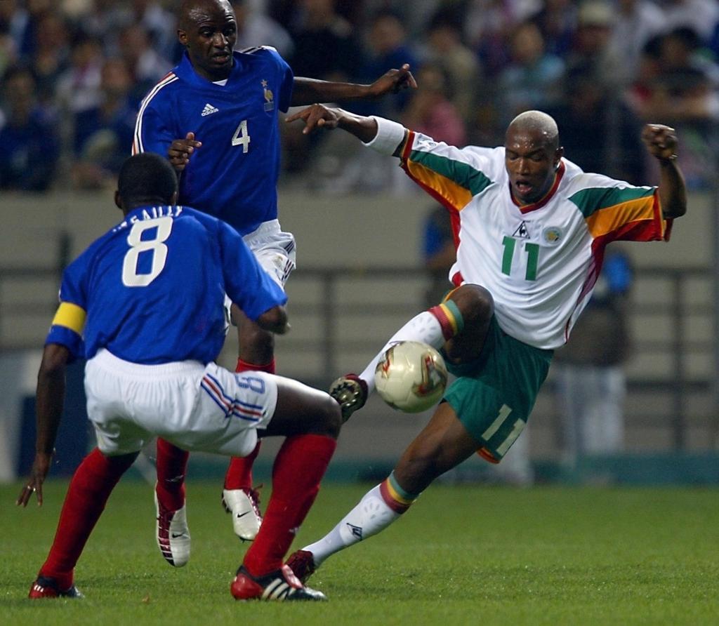 31 mai 2002, Séoul : le Sénégal renverse la France championne du monde (1-0). El-Hadji Diouf martyrise la (Coupe du monde)