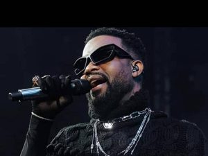 Fally Ipupa