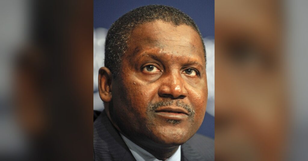 Aliko Dangote, proprietaire de la raffinerie Dangote qui a leve 2,5 milliards de dollars avant son entree en Bourse