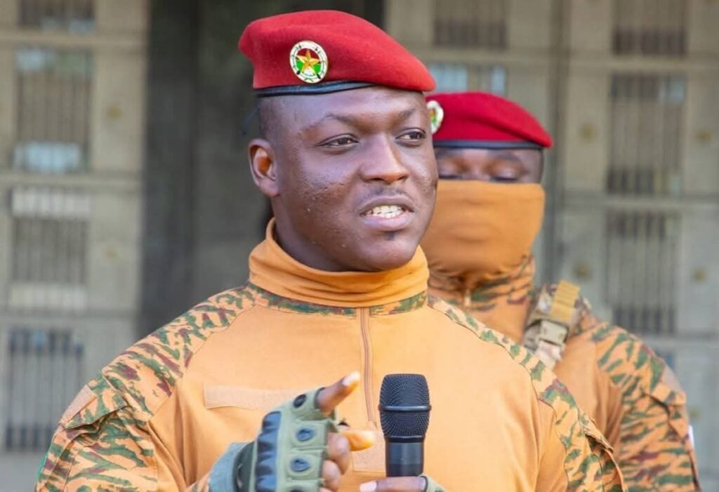 Burkina Faso : les ONG devront désormais obtenir une accréditation de l'État pour exercer