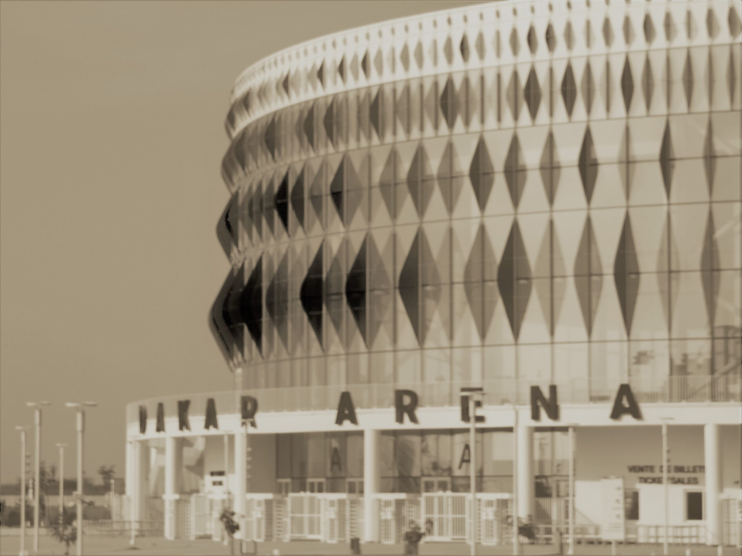Entrée de la Dakar Arena à Diamniadio, où la billetterie de Dakar 2026 est ouverte au public