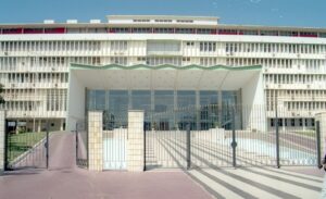 Façade de l'Assemblée nationale du Sénégal à Dakar, qui légifère sur les fonds secrets