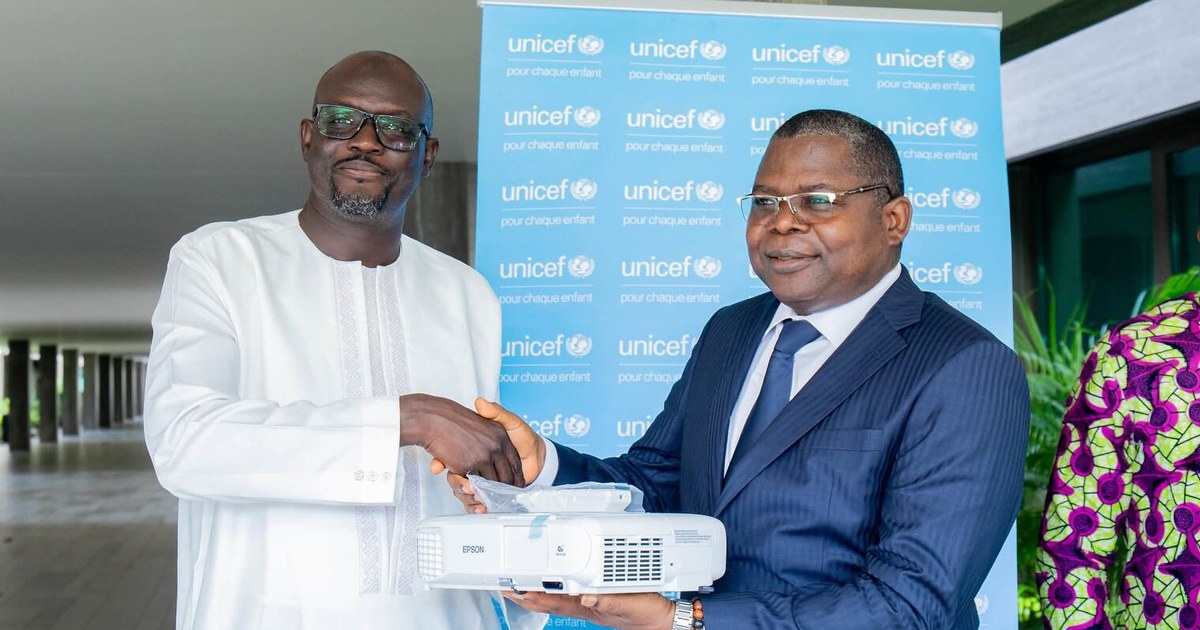 éducation numérique — Bénin : Enseignement secondaire : Le Gouvernement accélère la transformation numérique avec 628 éq