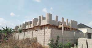 Chantier de logements en construction, marché de l'immobilier Afrique