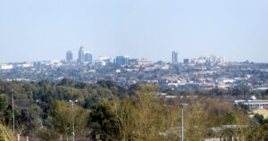 Quartier d'affaires de Sandton à Johannesburg, en Afrique du Sud, seul marché de l'immobilier africain jugé transparent par JLL