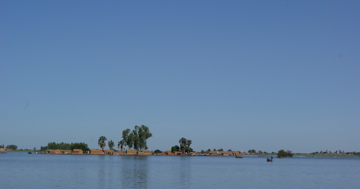 Village au bord du fleuve Niger dans la région de Mopti, au centre du pays visé par le rapport d'Amnesty sur les crimes de guerre au Mali