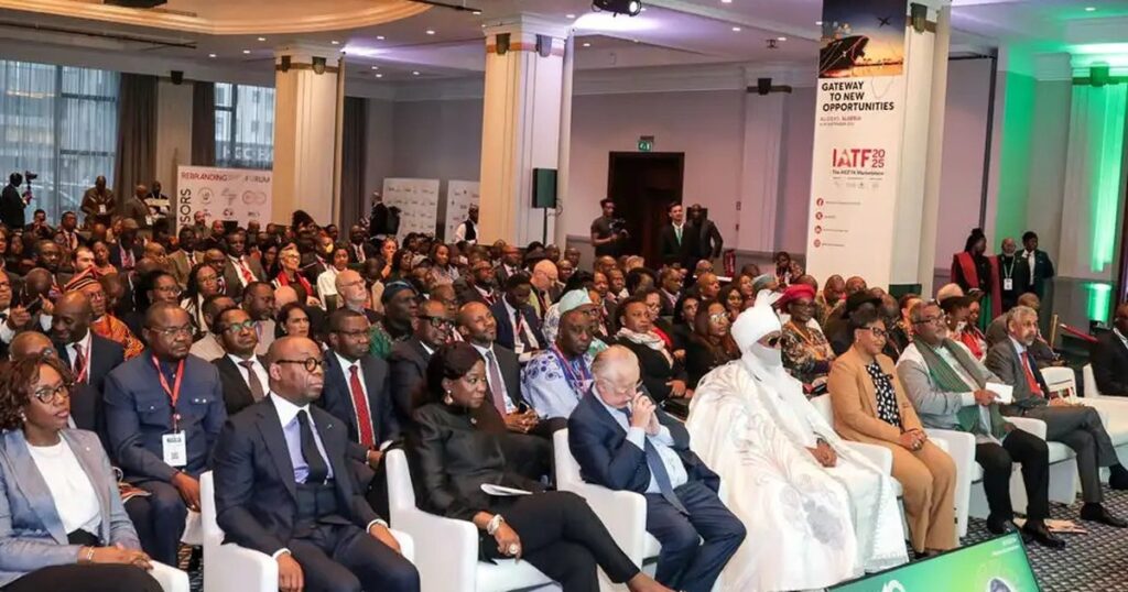 Salle comble lors d'une édition du Rebranding Africa Forum à Bruxelles, dont le RAF 2026 est la 12e édition