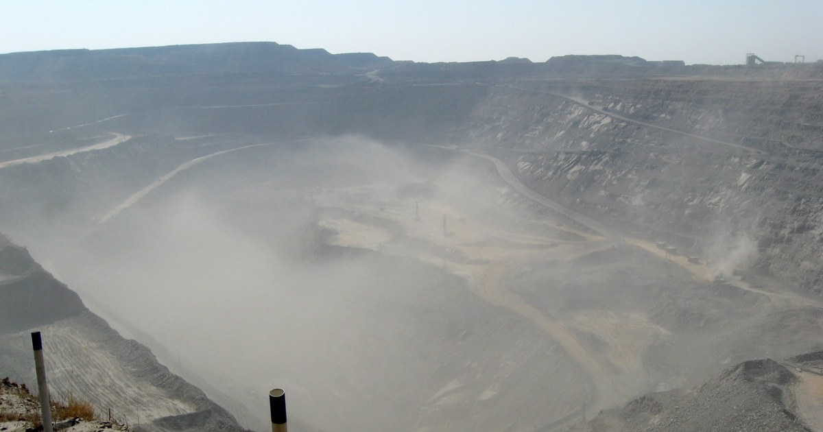 Fosse à ciel ouvert de la mine de diamants de Jwaneng, source des dividendes qui alimenteront le fonds du Botswana pour l'après-diamant