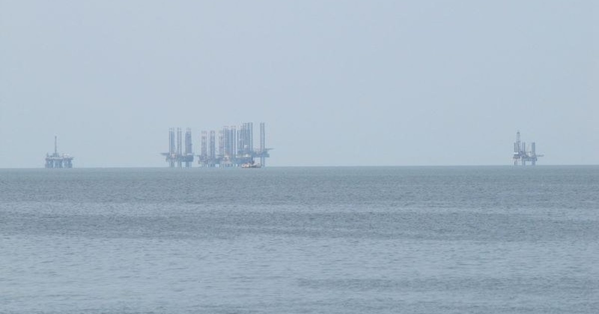 Plateformes pétrolières au large de Port-Gentil : le torchage au Gabon bientôt taxé