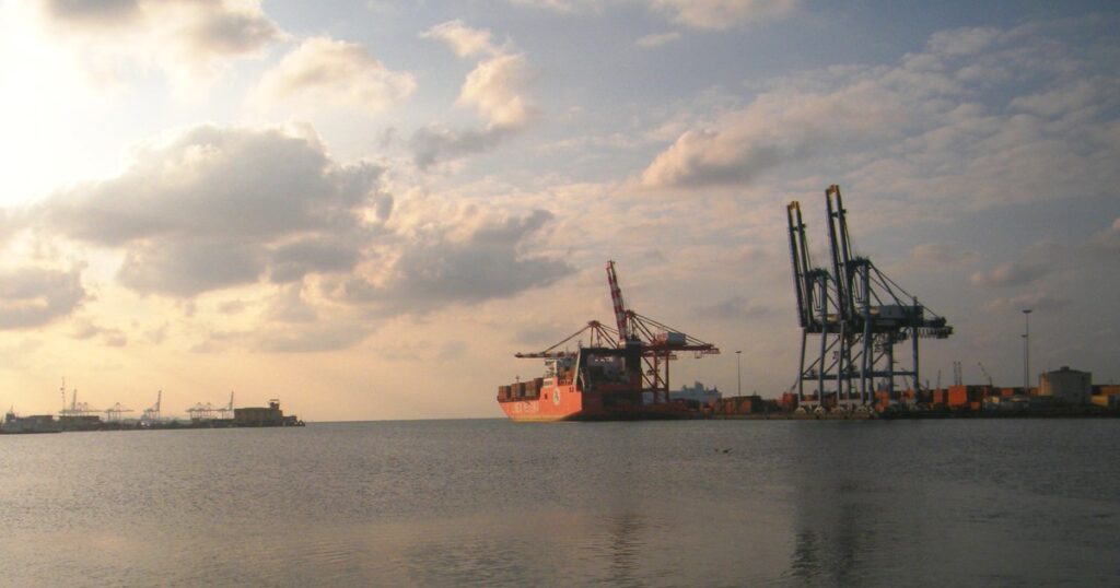 Terminal à conteneurs du port de Djibouti, au cœur du partenariat maritime entre Djibouti et la Chine